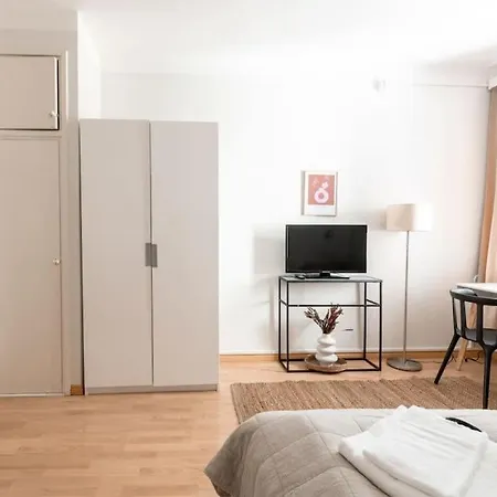 Poista 2ndhomes Quiet By The Esplanade Park Apartment